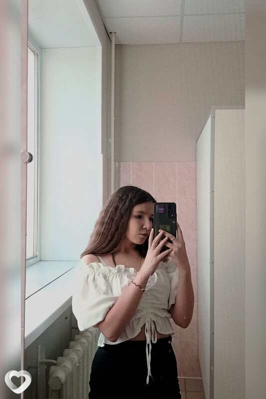 Катя, 20, Томске — анкета №1127173