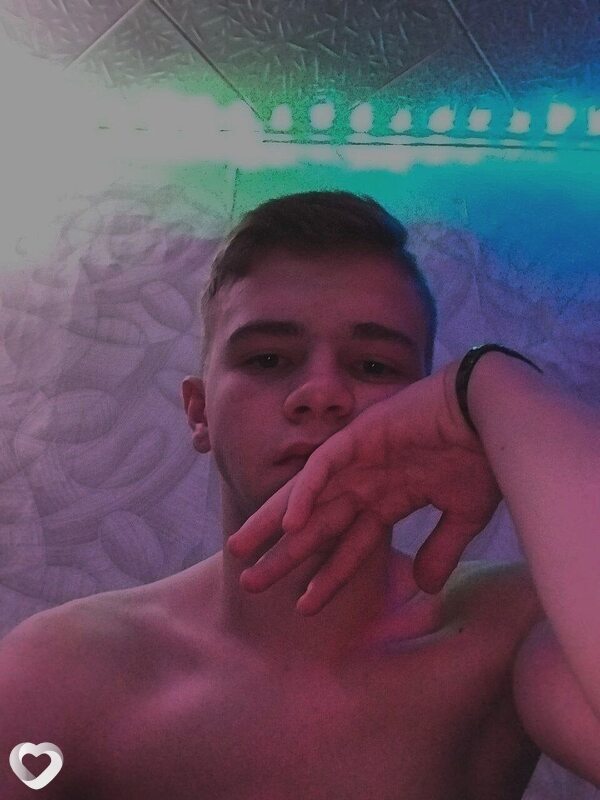 Роман, 26, Барнауле — анкета №1127185