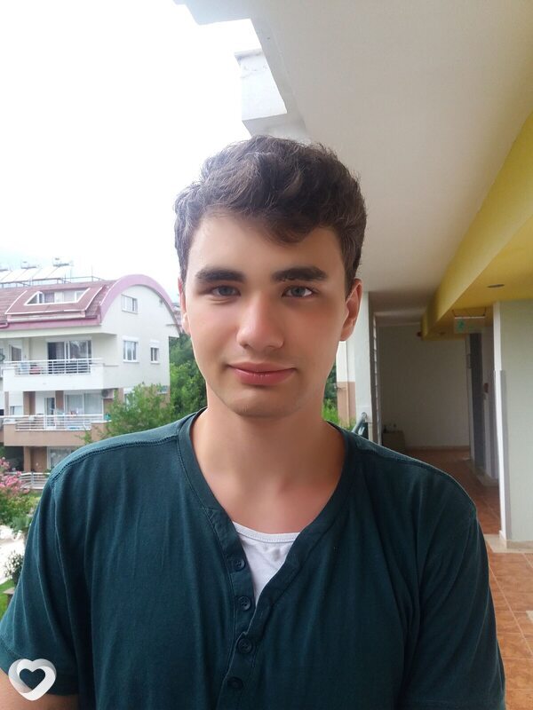 Антон, 26, Москве — анкета №1128187