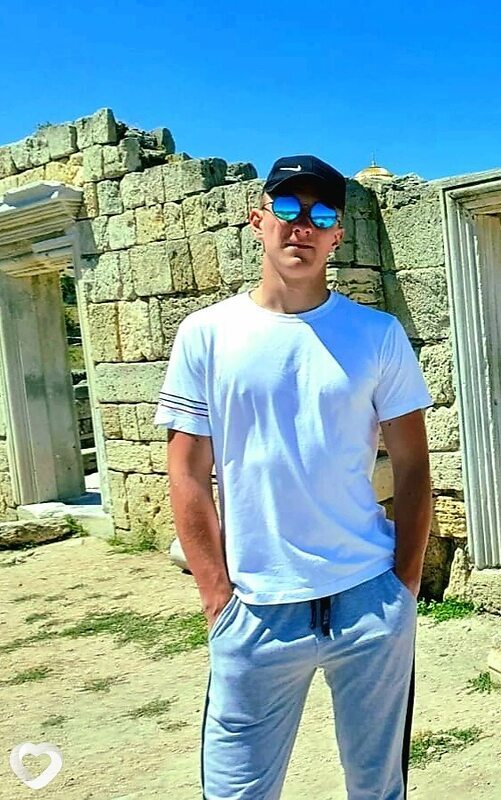 Виталий, 24, Ростове-на-Дону — анкета №1128622