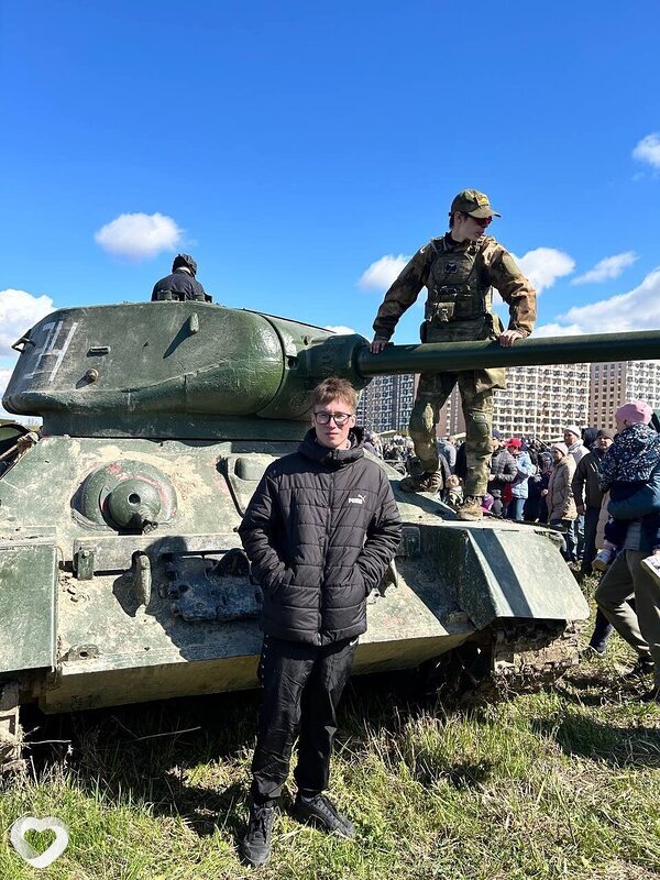 Даня, 22, Москве — анкета №1128598