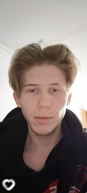 Максим, 21, Челябинске — анкета №1129258