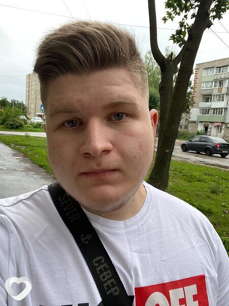 Кирилл, 20, Москве — анкета №1129132