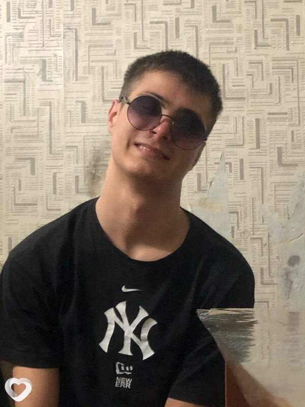 Сергей, 20, Кургане — анкета №1129671