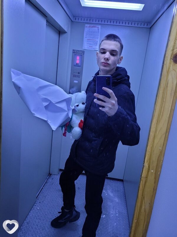 Андрей, 21, Прокопьевске — анкета №1130377
