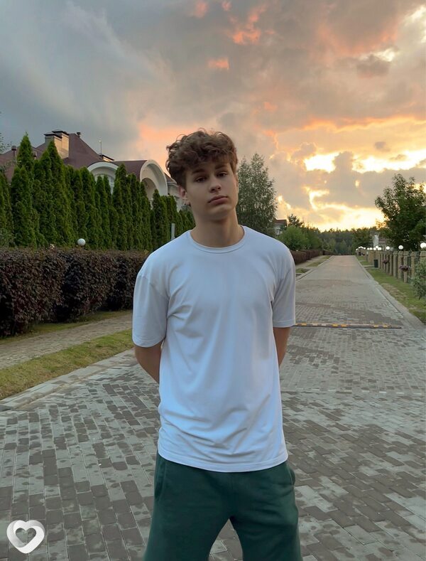 Тимофей, 20, Москве — анкета №1129948