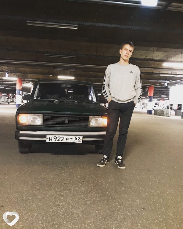 Иван, 21, Москве — анкета №1129920