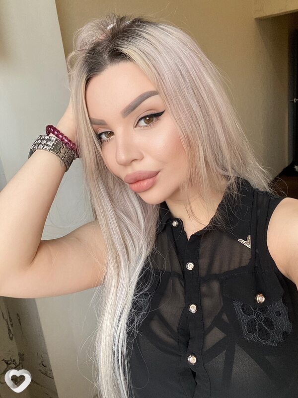 Карина, 27, Ростове-на-Дону — анкета №1131068