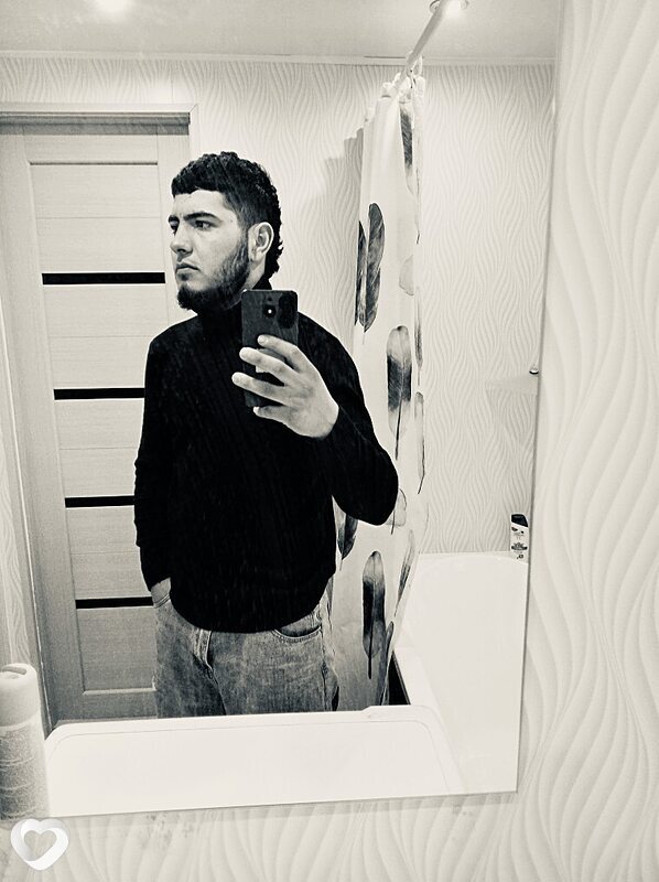 Алишер, 23, Благовещенске — анкета №1131126