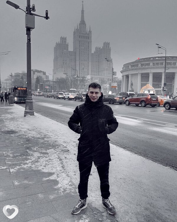 Юрий, 24, Москве — анкета №1131766