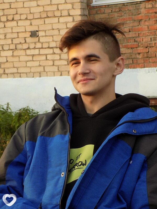 Гриша, 24, Москве — анкета №1131813