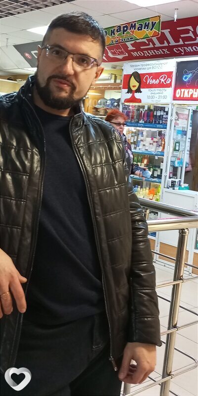 Павел, 35, Омске — анкета №1131864