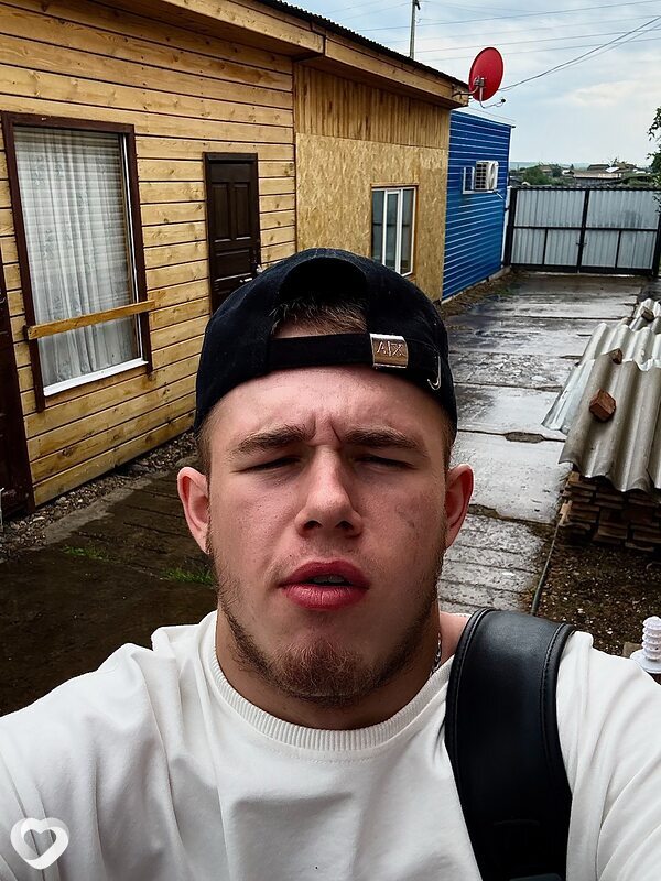 Глеб, 20, Москве — анкета №1131902