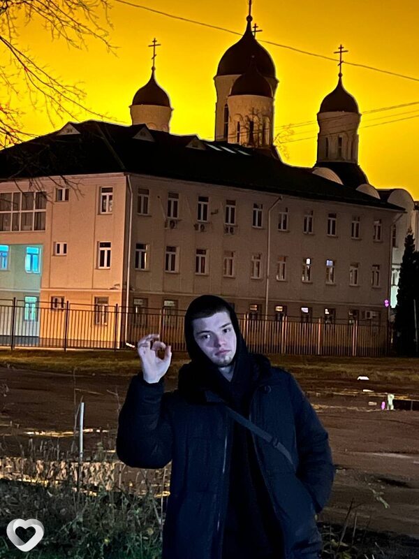 Александр, 20, Москве — анкета №1132699