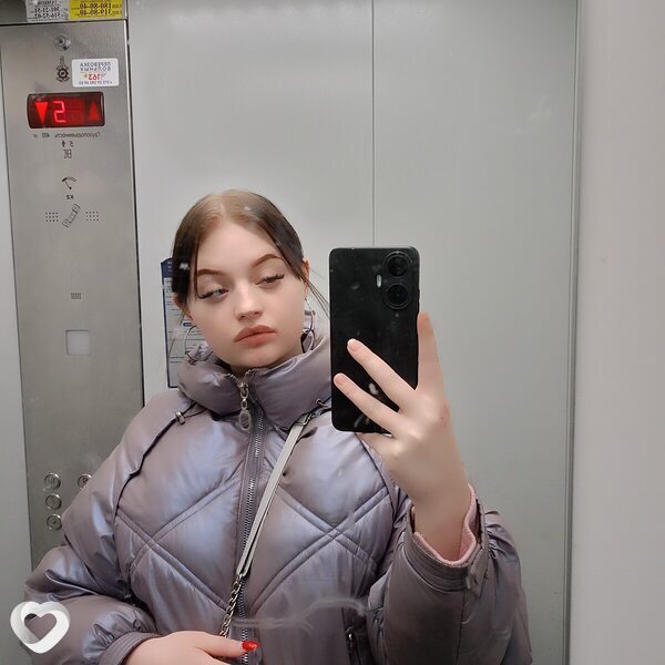 Оксана, 21, Волковыске — анкета №1133171