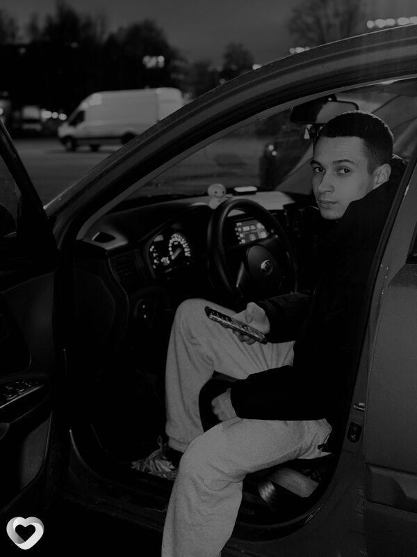 Ваня, 21, Москве — анкета №1133302