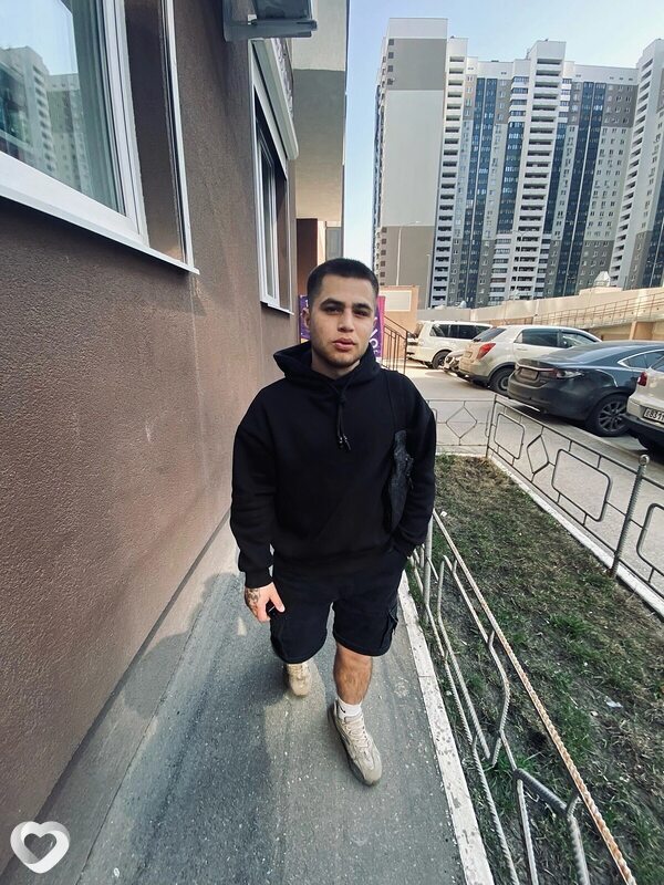 Юрий, 25, Москве — анкета №1134468