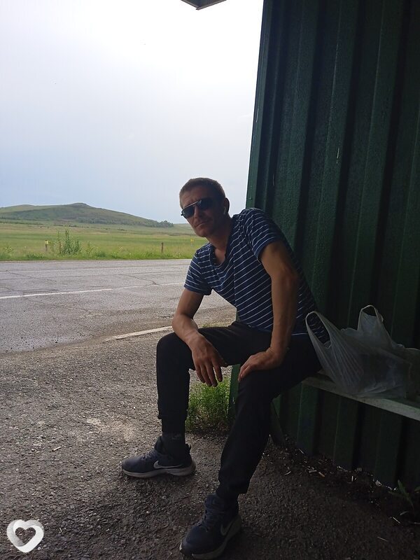 Михаил, 34, Черногорске — анкета №1134594