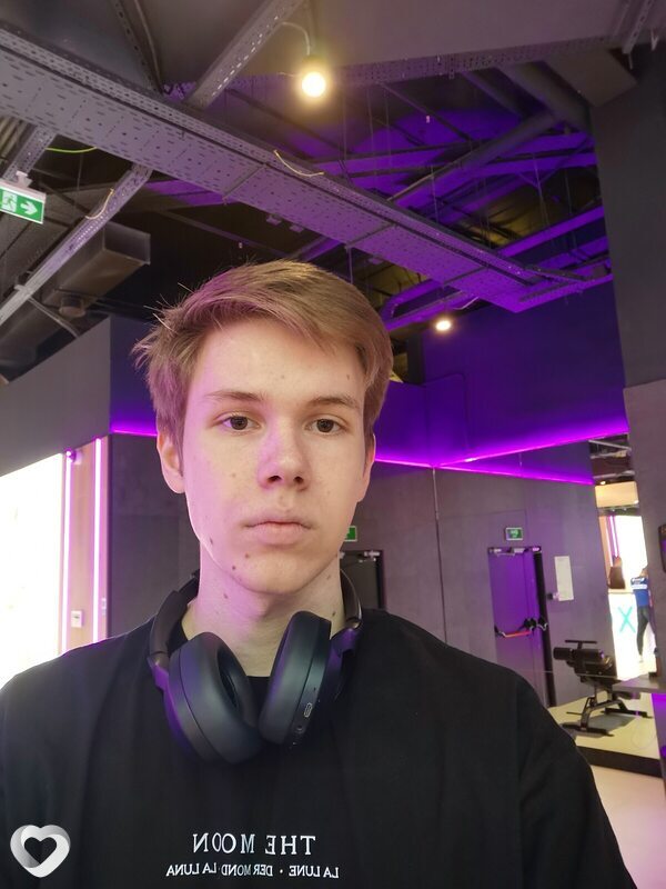 Maxim, 20, Новосибирске — анкета №1135290