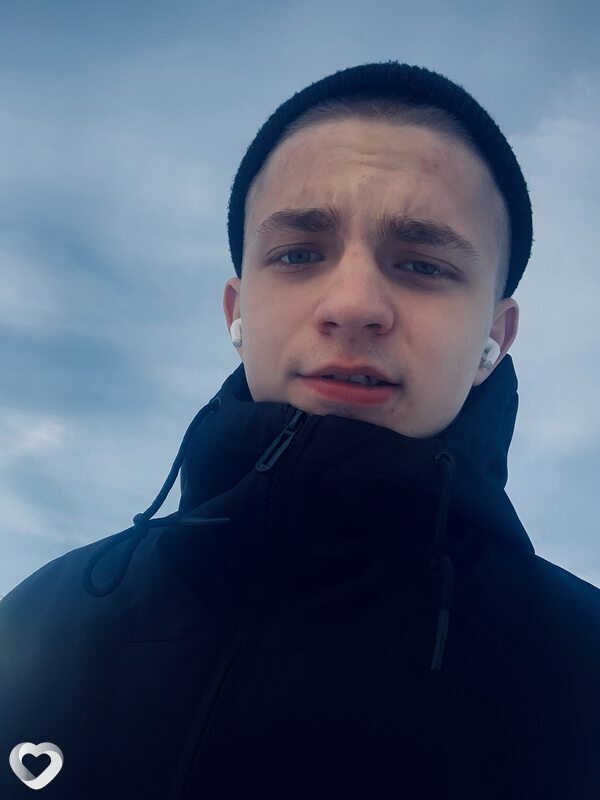 Артем, 22, Санкт-Петербурге — анкета №1135740