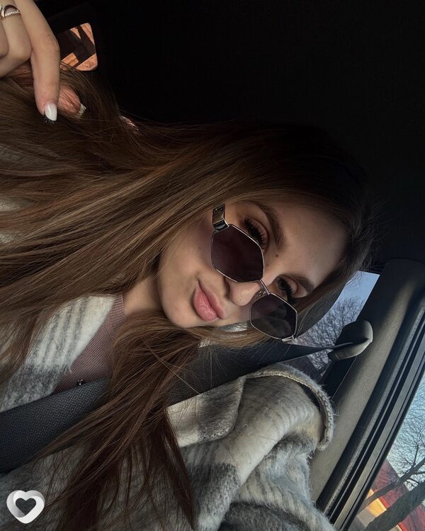 Арина, 20, Минске — анкета №1135671