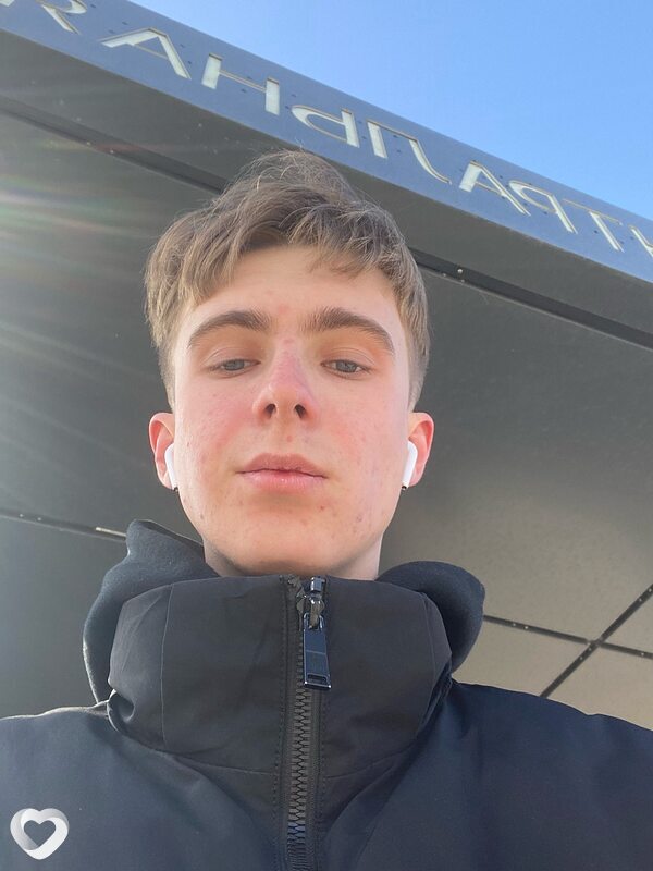Виталий, 20, Москве — анкета №1135881