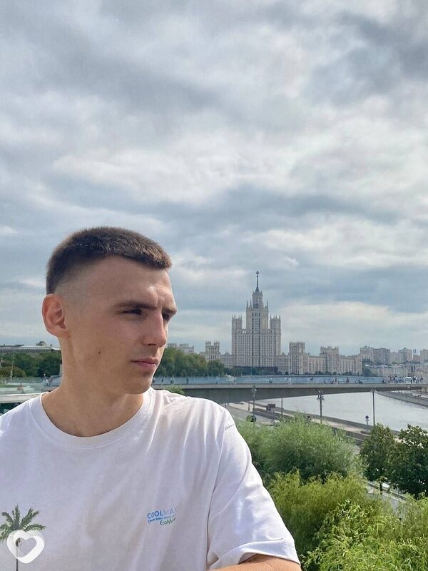 Данила, 22, Москве — анкета №1136174