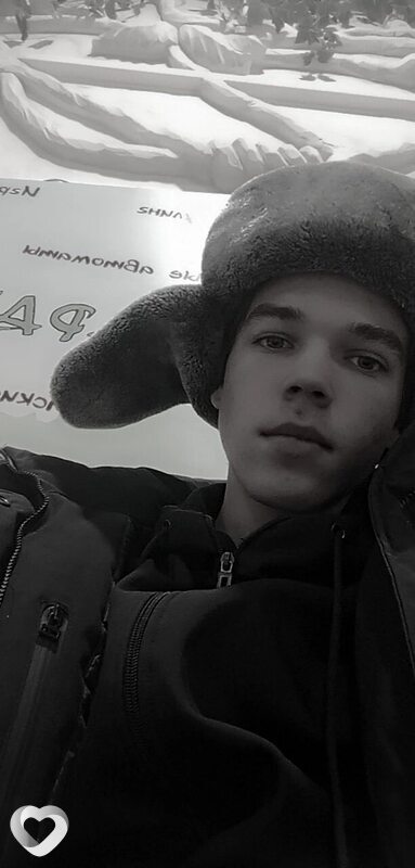 Вова, 21, Кургане — анкета №1137999