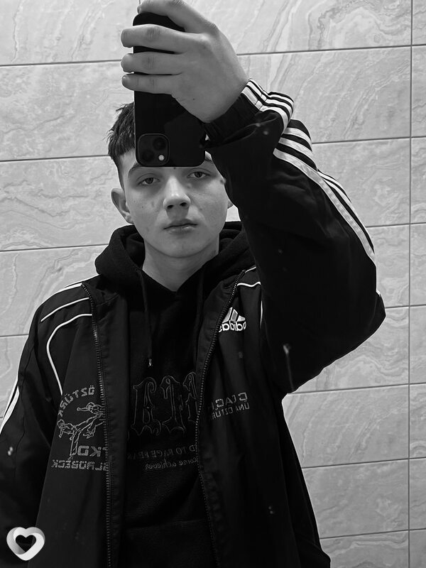 Никита, 21, Минске — анкета №1138373