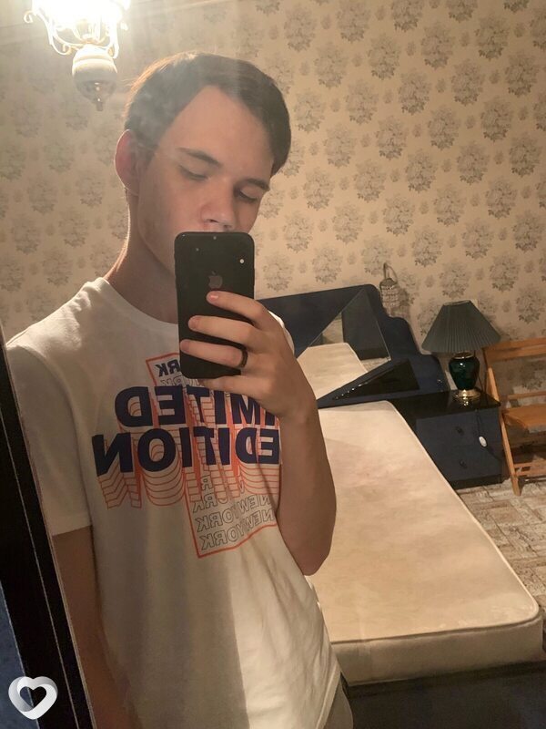 Дмитрий, 22, Москве — анкета №1138692