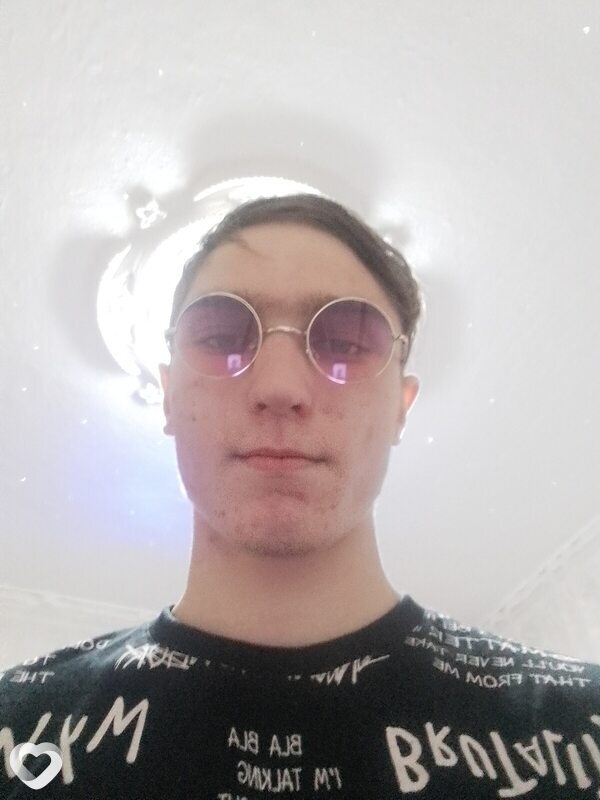 Александр, 20, Москве — анкета №1139097