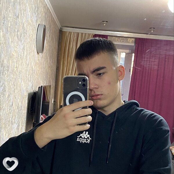 Айнур, 21, Москве — анкета №1139342