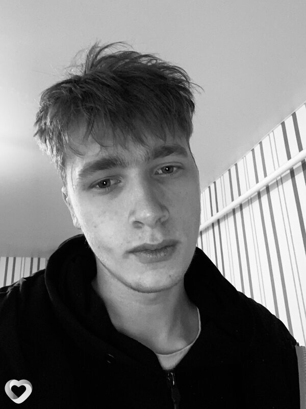 Илья, 22, Гродно — анкета №1139855