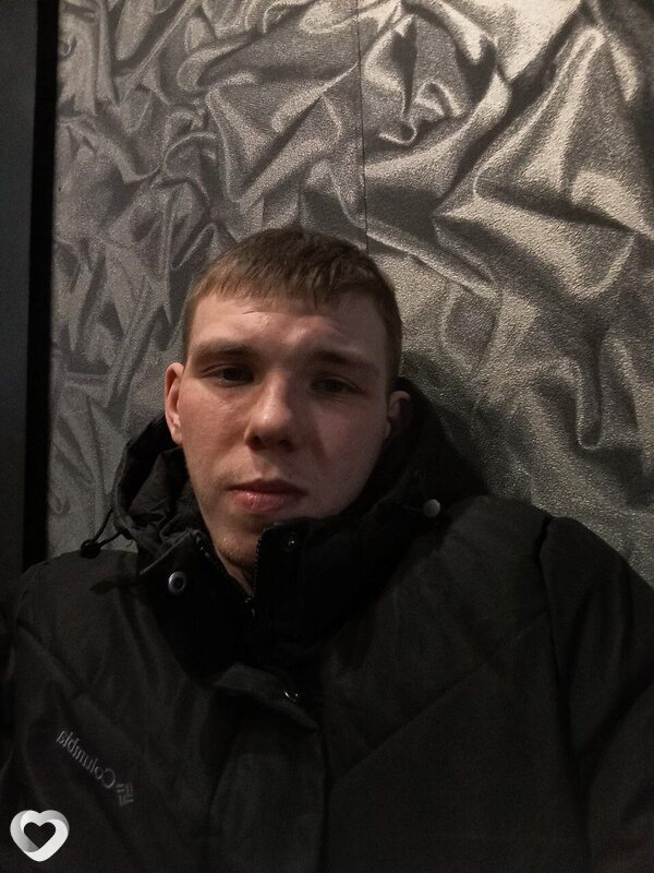 Руслан, 21, Барнауле — анкета №1139946