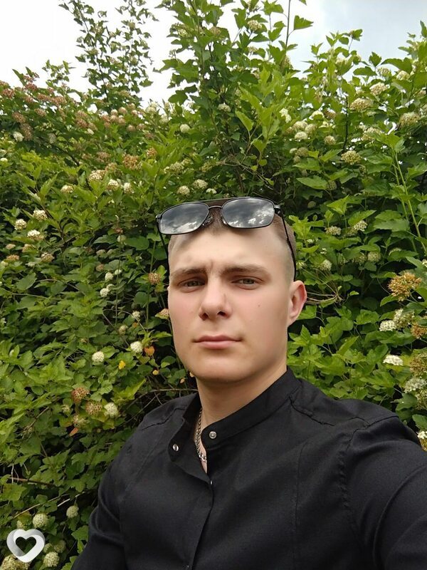 Алексей, 22, Москве — анкета №1140225
