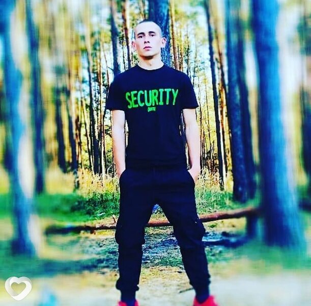 Максим, 27, Москве — анкета №1141389