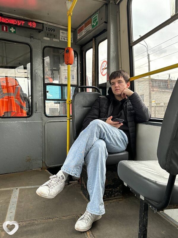 Артём, 22, Санкт-Петербурге — анкета №1141397