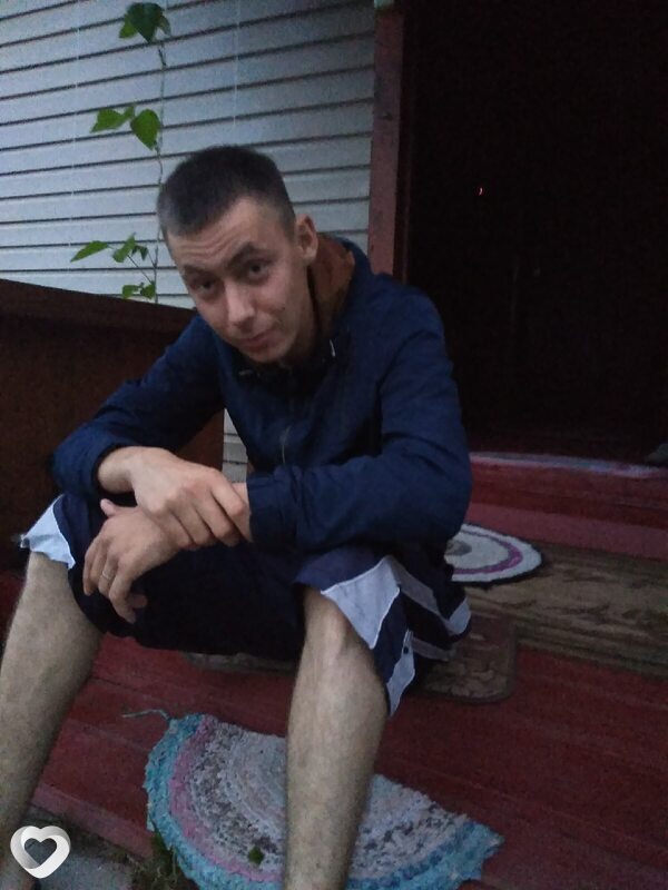 Артём, 28, Великом Новгороде — анкета №1141623