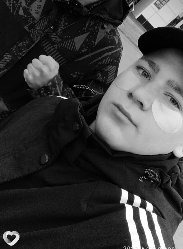 Александр, 21, Москве — анкета №1142087