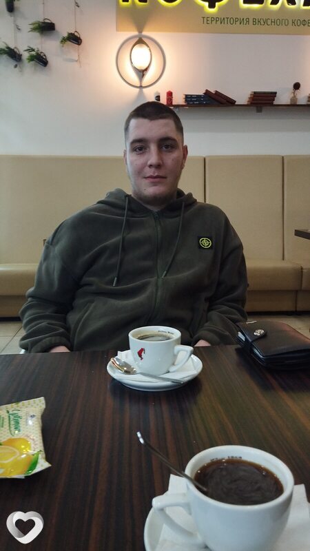 Кирилл, 26, Луганске — анкета №1142518