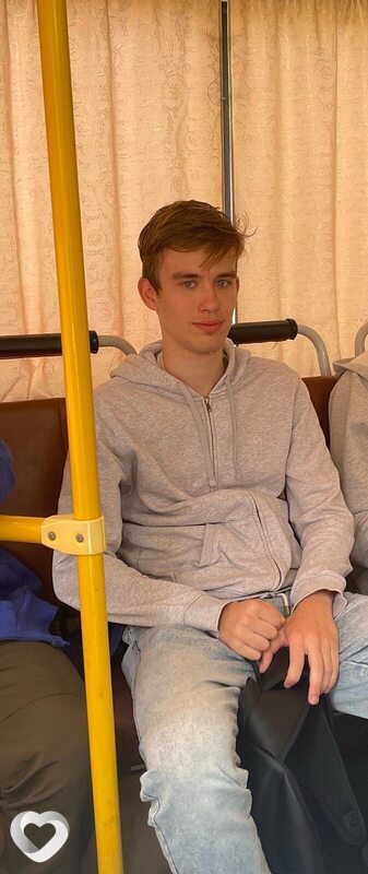 Артём, 23, Саратове — анкета №1142879