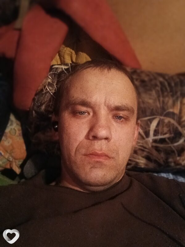 Андрей, 33, Снежном — анкета №1143040