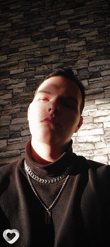 Александр, 21, Белгороде — анкета №1143388