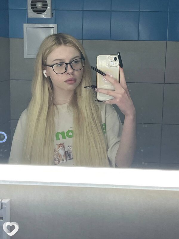 Лина, 22, Екатеринбурге — анкета №1143794