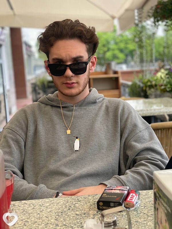 Кирилл, 21, Москве — анкета №1144158