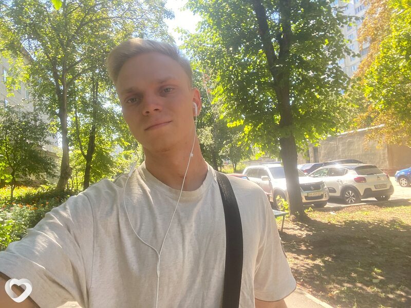 Алексей, 23, Харькове — анкета №1144971