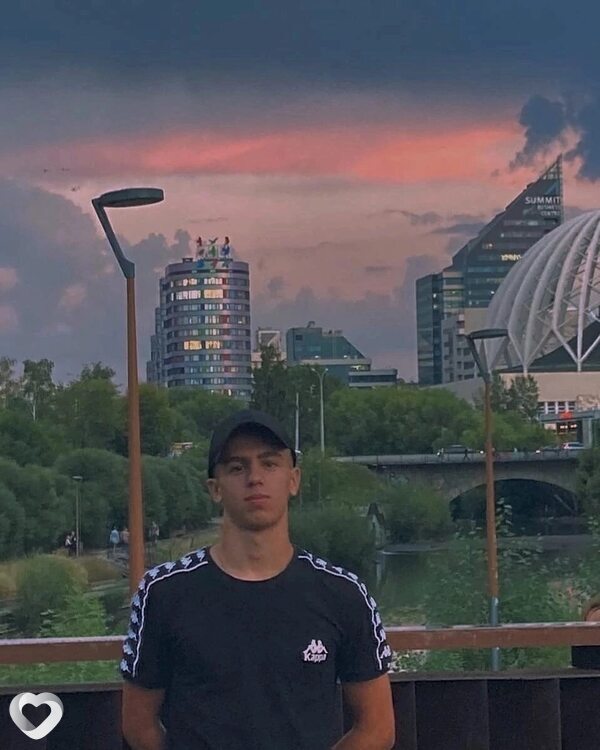 Макар, 20, Екатеринбурге — анкета №1144975