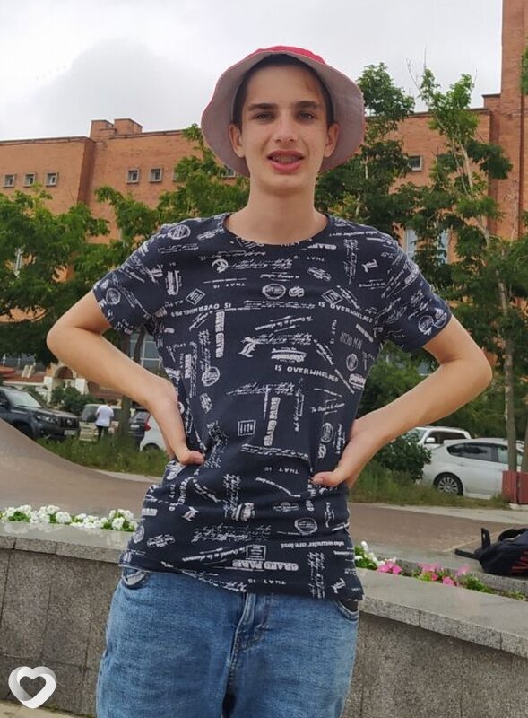 Егор, 21, Артеме — анкета №1144826