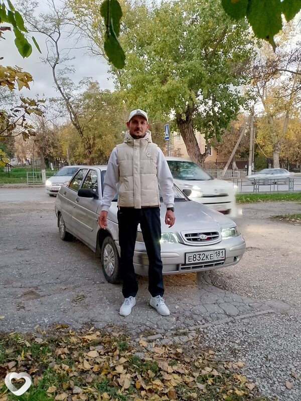 Геннадий, 38, Краснодоне — анкета №1144878