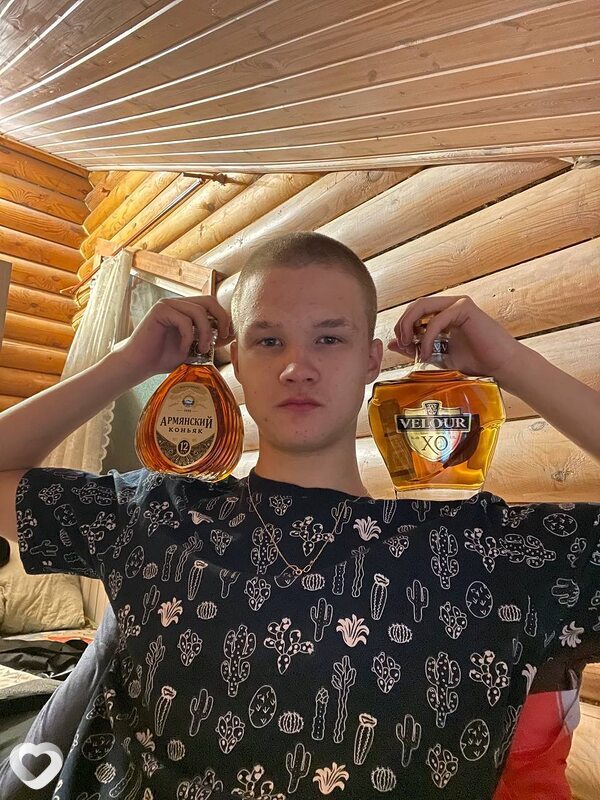 Дмитрий, 20, Москве — анкета №1145199